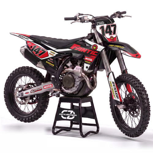 Kit adhesivos Fantic enduro y motocross - Circuit Red, negro, rojo y blanco con dorsal 147